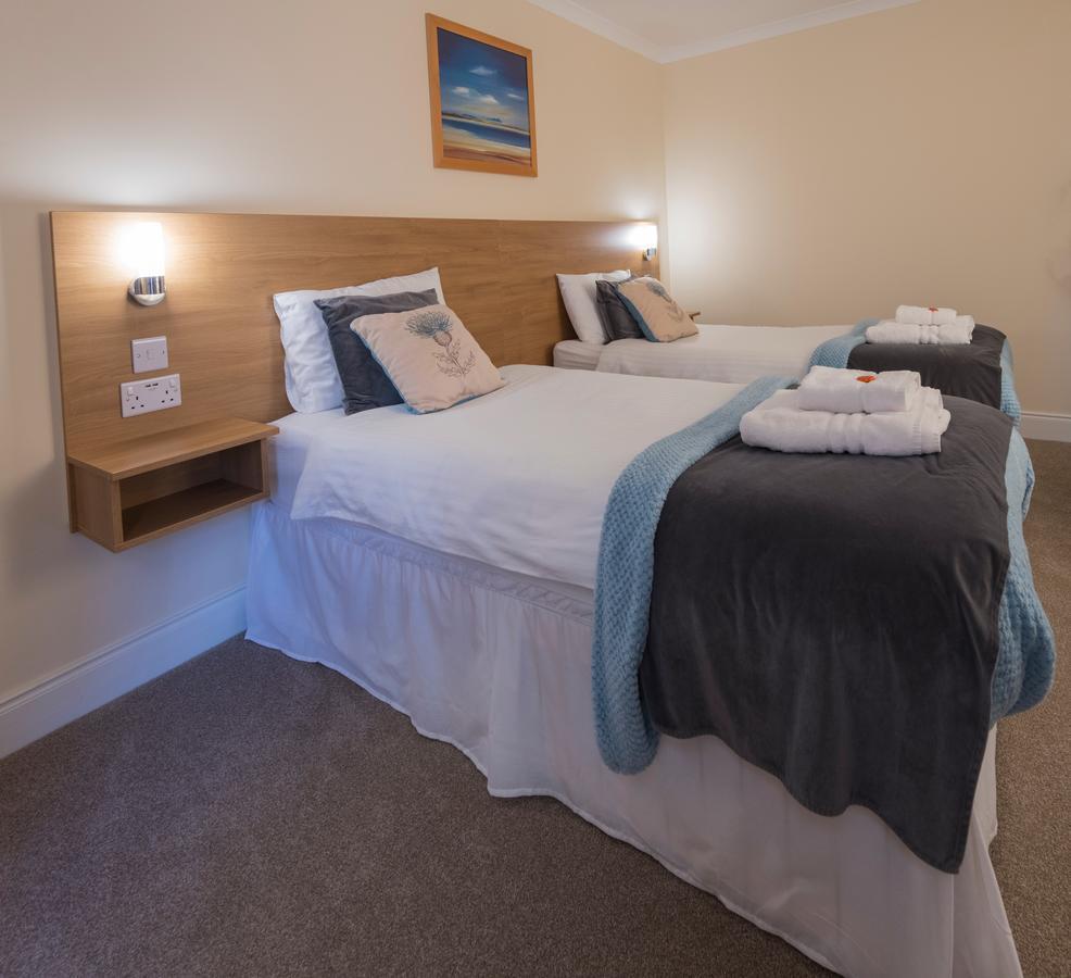 Bracarina House Bed & Breakfast & Caledonian Studio Invermoriston Buitenkant foto
