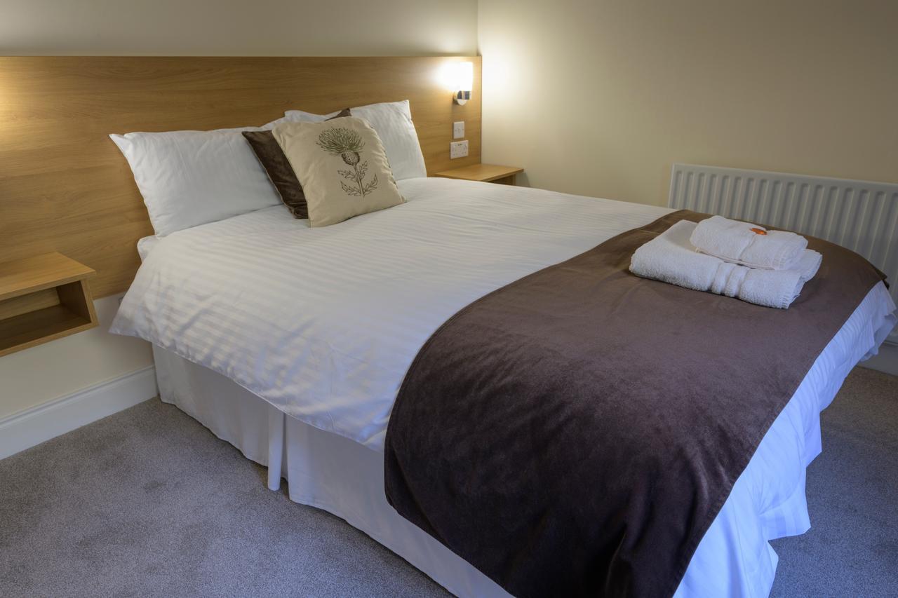 Bracarina House Bed & Breakfast & Caledonian Studio Invermoriston Buitenkant foto